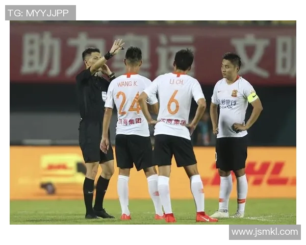 江西联盟迎战北京人和争夺联赛关键三分全力以赴展现实力