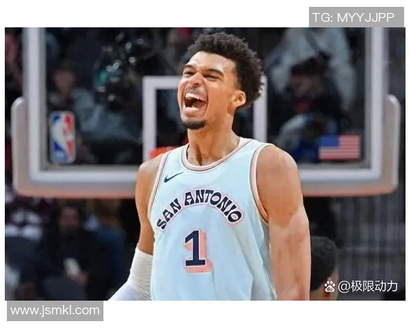 马刺与快船激战正酣12月14日精彩对决值得期待